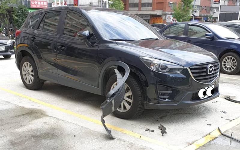一早發現自己的車被拆成這樣，調監視器找出兇手....卻欲哭無淚！！