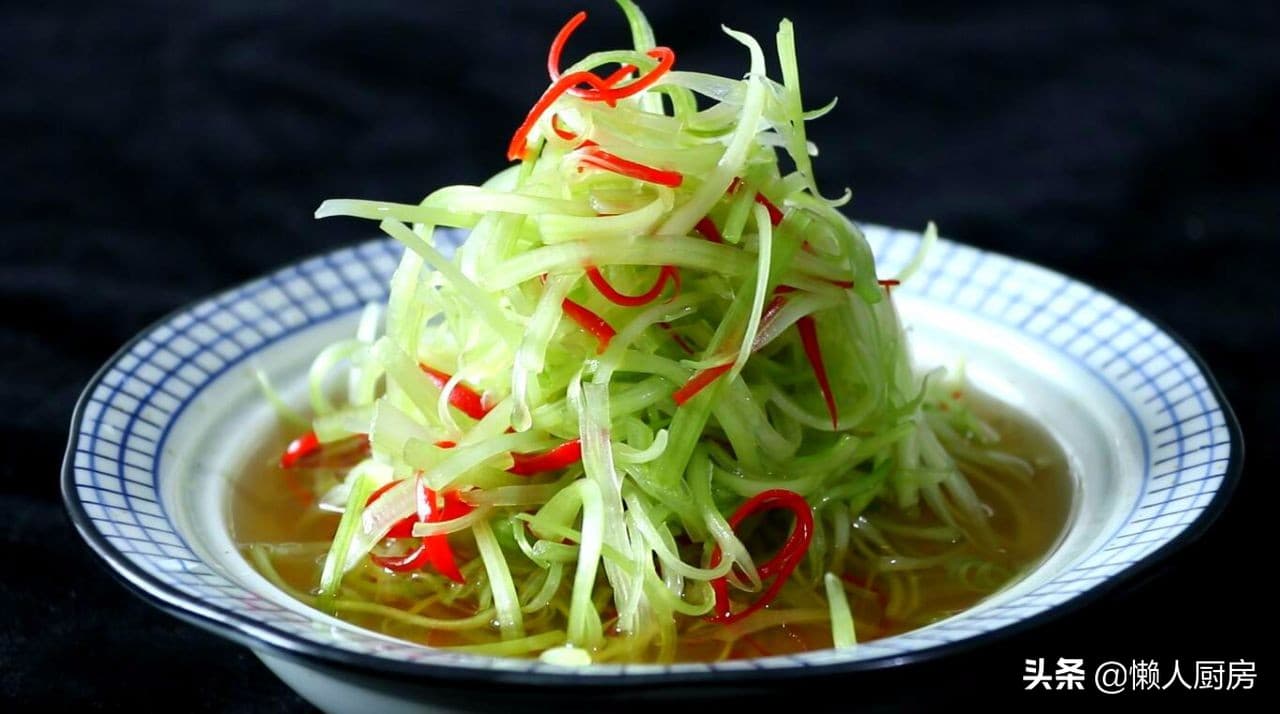 推介8款芹菜食譜,清涼解膩,營養又美味!